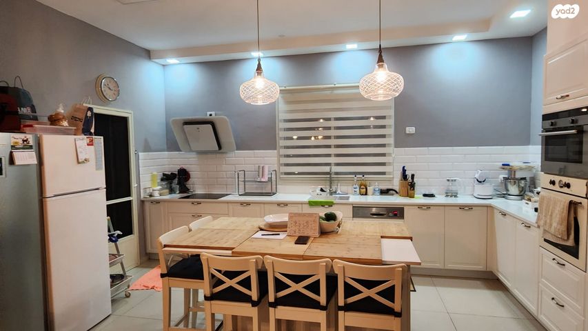 בית פרטי/ קוטג', אשכולות