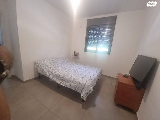 דירה, שוהם, אבני חן, חריש