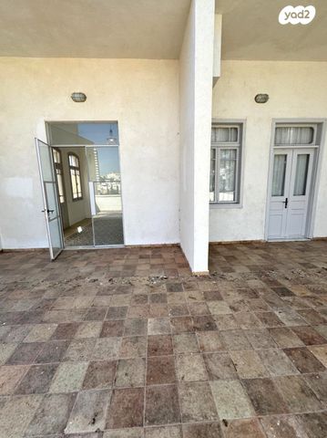 גג/ פנטהאוז, עקרון 14, שוק תלפיות, חיפה