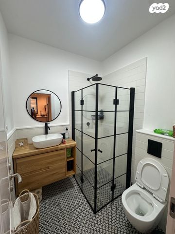 דירת גן, מבשרת ציון