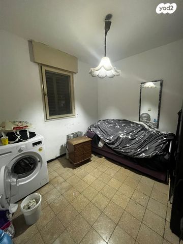 דירה, שדרות רש"י 18, קיבוץ גלויות, קרית מלאכי