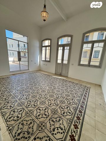 גג/ פנטהאוז, עקרון 14, שוק תלפיות, חיפה