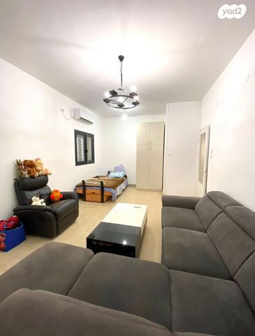 דירה, הרצל, מרכז העיר, חדרה