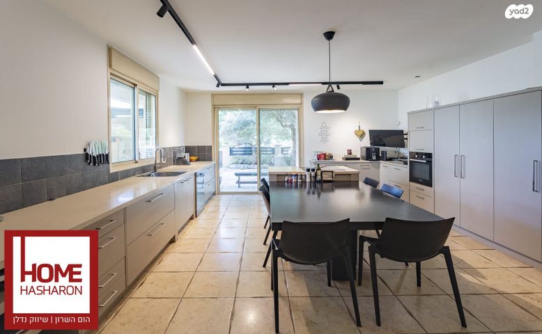 בית פרטי/ קוטג', שאול טשרניחובסקי, הוד השרון