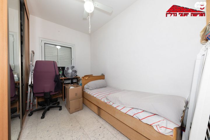 דירה, עולי הגרדום, רמז, מערב ותיק, ראשון לציון