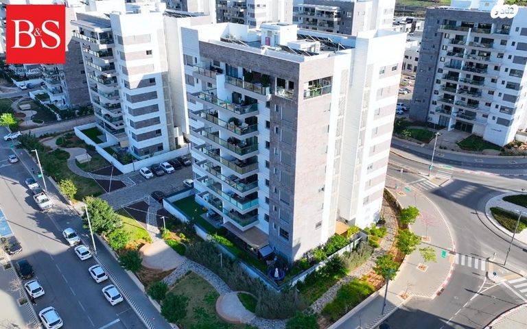 דירה, אהבת אדם 86, שרונה, כפר יונה