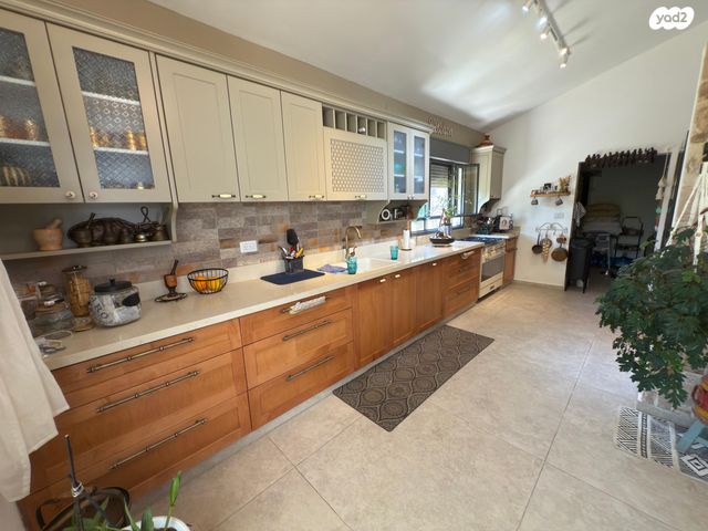 בית פרטי/ קוטג', האורן, גן יבנה