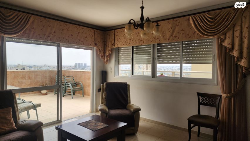 גג/ פנטהאוז, אשקלון