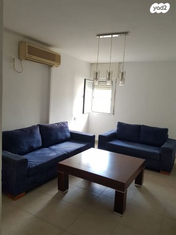 דירה, יבניאלי, קרית אתא