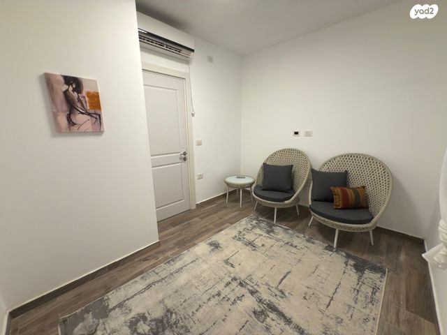 בית פרטי/ קוטג', האורן, גן יבנה