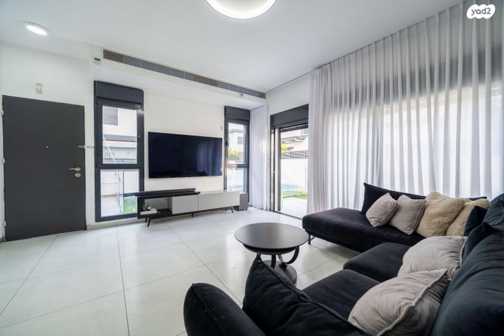 בית פרטי/ קוטג', אבן שושן 6, כצנלסון, ראשון לציון