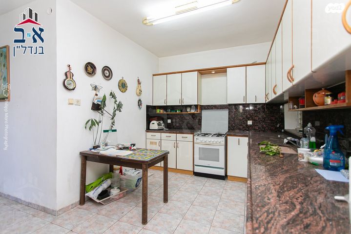 דירה, אלכסנדר ינאי, כרמליה, חיפה