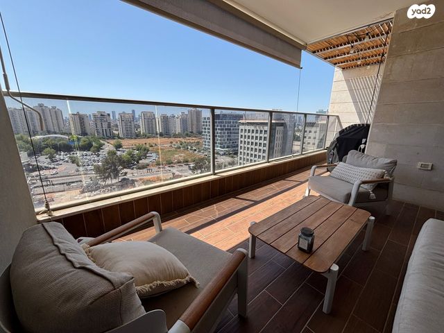 דירה, פרופ' ישראל ייבין 6, פסגת הדר / נווה עוז הירוקה, פתח תקווה