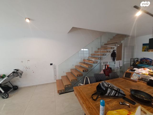 בית פרטי/ קוטג', לודיוב, נווה גן, פתח תקווה