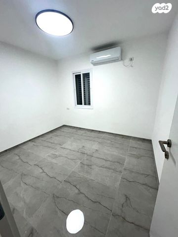 דירה, גלעד, קרית ים ד', קרית ים