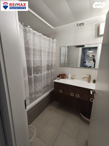 דירה, הנרייטה סאלד 10, כרמי גת, קרית גת