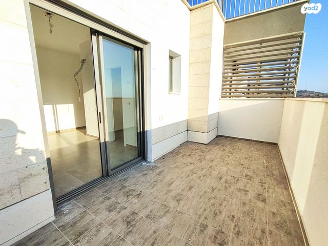 גג/ פנטהאוז, כלנית, צופים, צופים