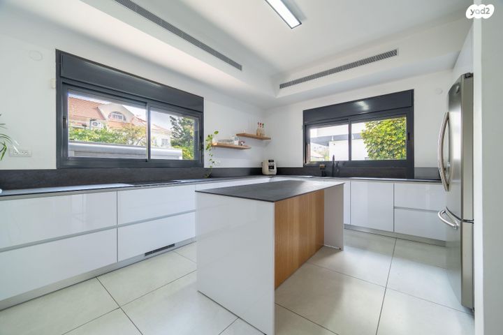 בית פרטי/ קוטג', אבן שושן 6, כצנלסון, ראשון לציון