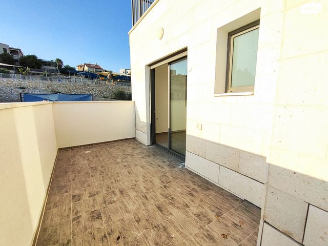 גג/ פנטהאוז, כלנית, צופים, צופים