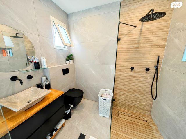 בית פרטי/ קוטג', הצבעוני, ברקן, ברקן