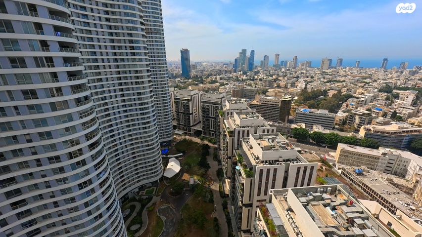 דירה, החשמונאים 96, גני שרונה, קרית הממשלה, תל אביב יפו