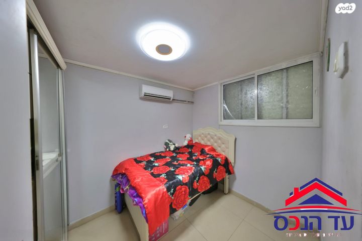 דופלקס, קרית מוצקין