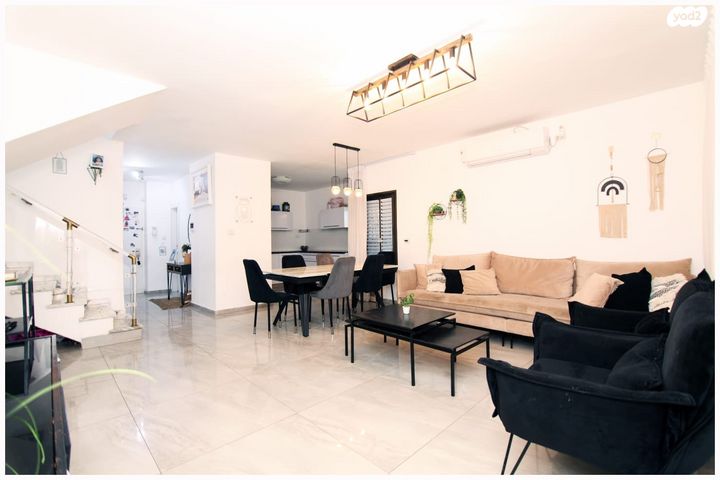 דירת גן, האר"י, רמת חן ובן ציון, נתניה