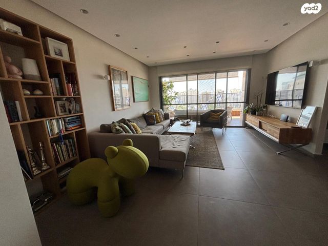 דירה, פרופ' ישראל ייבין 6, פסגת הדר / נווה עוז הירוקה, פתח תקווה