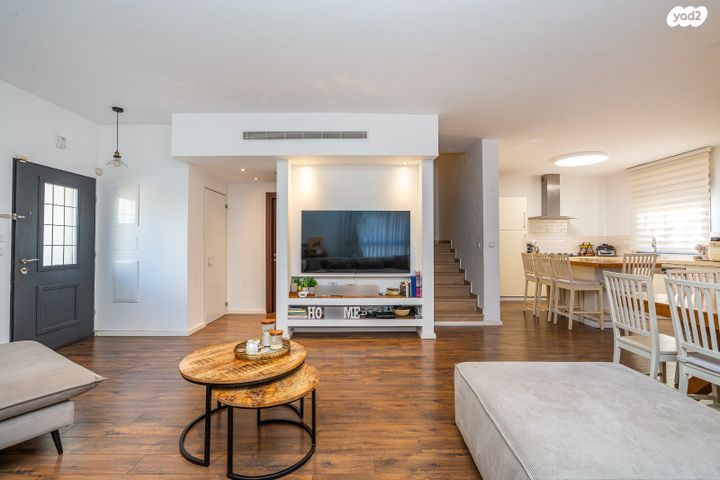 בית פרטי/ קוטג', גוש חלב, ניסן, חדרה