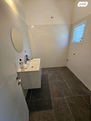 בית פרטי/ קוטג', השומר, נווה הדרים, ראשון לציון