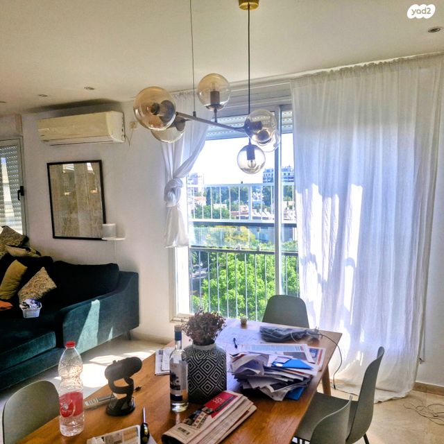 גג/ פנטהאוז, לאה גולדברג, נאות אפקה ב', תל אביב יפו