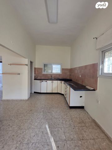 דירה, מרכז העיר, סביניה, הוותיקה, קרית ביאליק