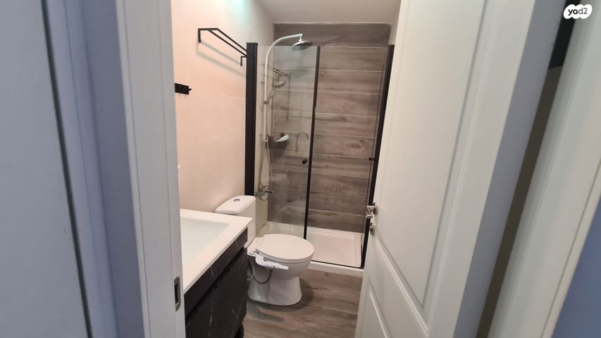 דירה, גד מכנס, מרכז העיר דרום, נתניה