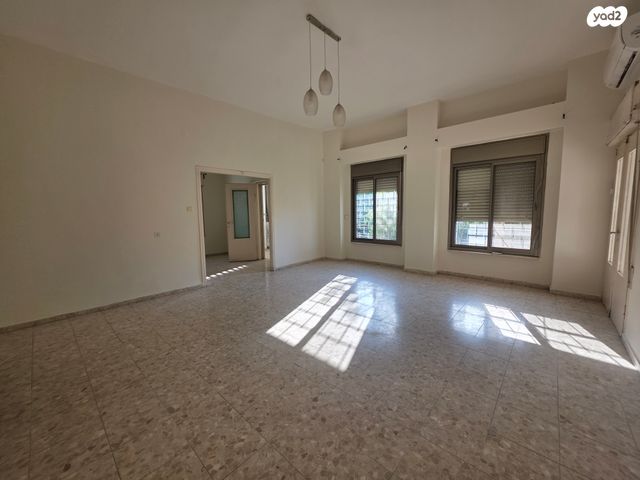 דירה, מרכז העיר, סביניה, הוותיקה, קרית ביאליק