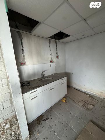 משרדים, כפר סבא