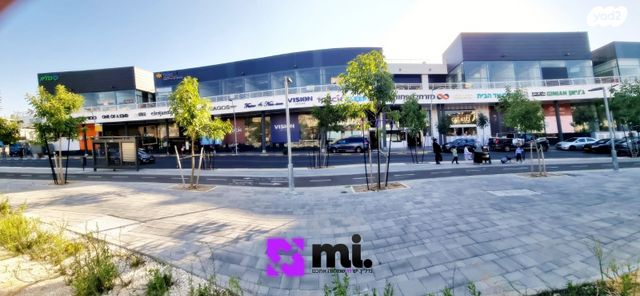 חנויות/ שטח מסחרי, רבי מנחם פרוש, שכונת המע"ר, בית שמש