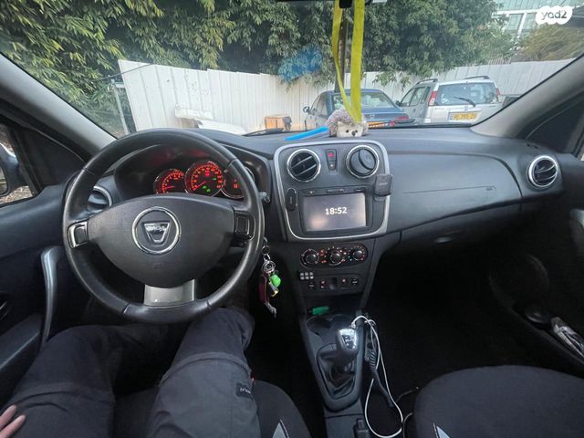 מודעת רכב דאצ'יה סנדרו