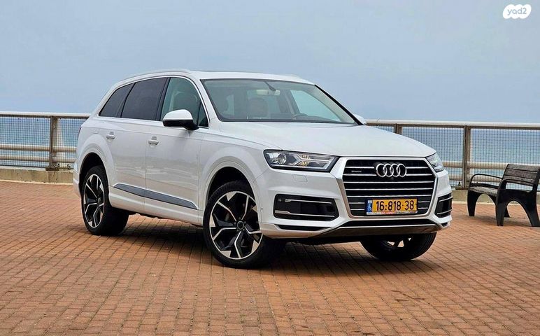 אאודי Q7