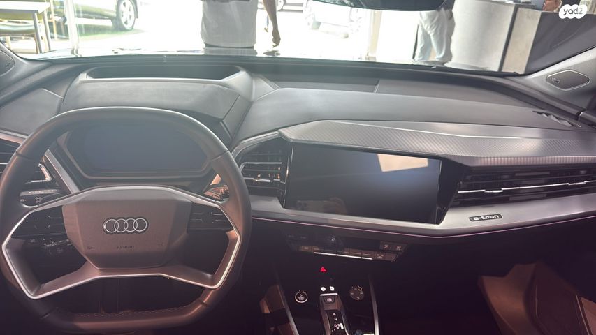 אאודי Q4 e-tron
