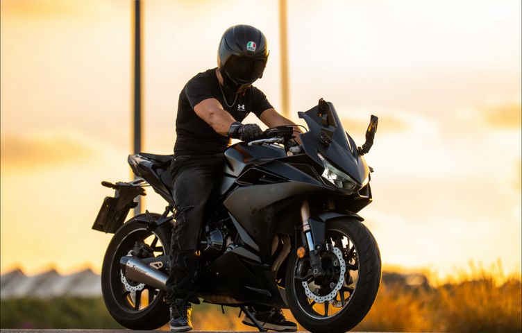 מודעת רכב הונדה CBR500R