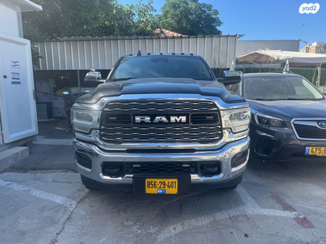 מודעת רכב דודג'