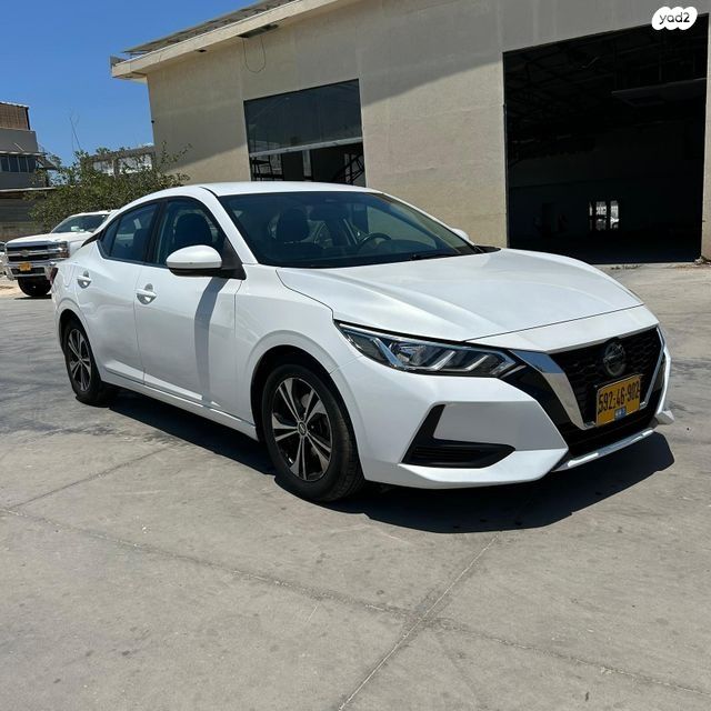 ניסאן סנטרה