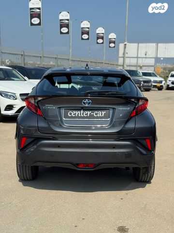 טויוטה C-HR