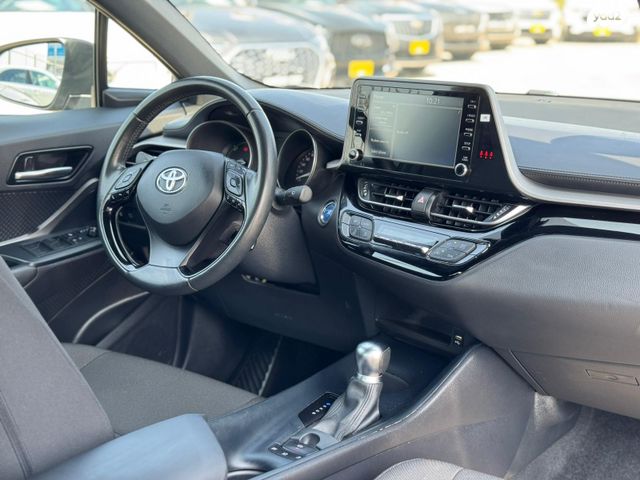 טויוטה C-HR
