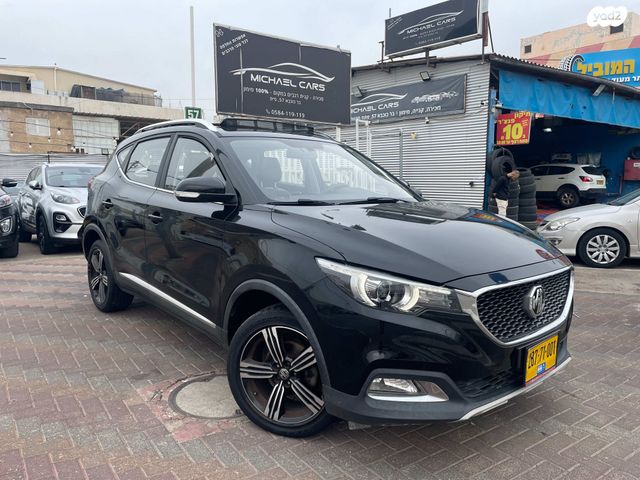 מודעת רכב אם ג'י ZS