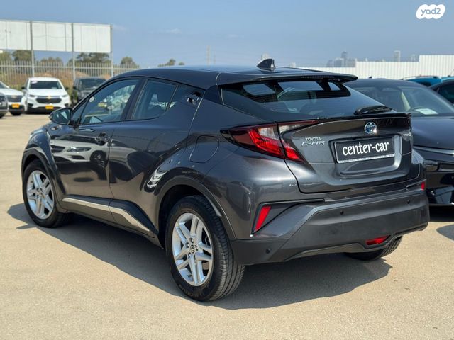 טויוטה C-HR