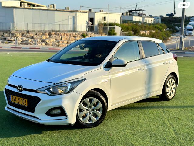 מודעת רכב יונדאי i20