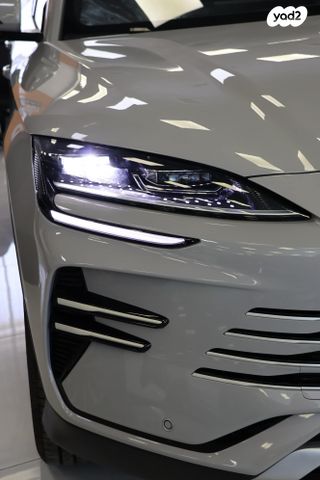 בי.ווי.די סיל U