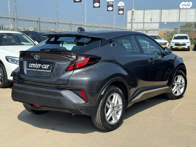 טויוטה C-HR