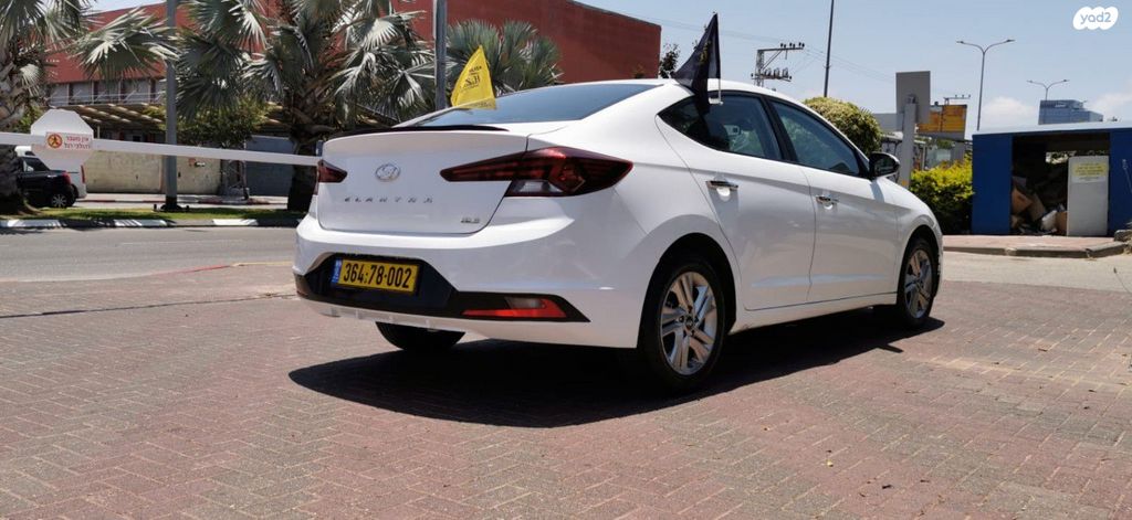 יונדאי אלנטרה